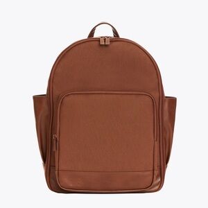 BEIS The Travel Backpack 
in Maple